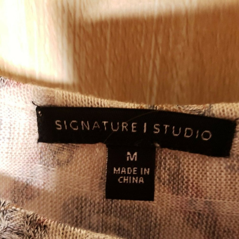 Signature Studio Aztec Print Ponch Style Top - Picture 4 of 5